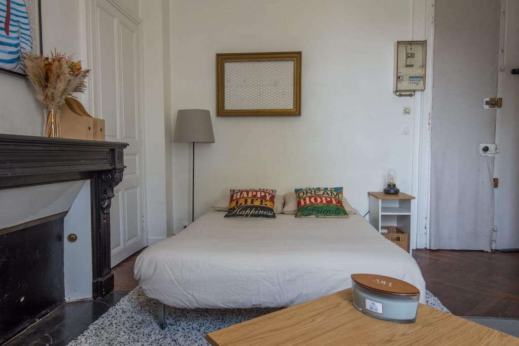 Le Petit Cosy Appartement Angers Buitenkant foto